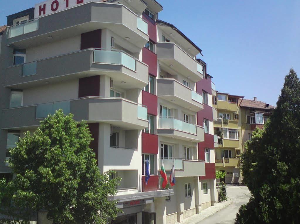 Hotel Alpha Blagoevgrad Buitenkant foto